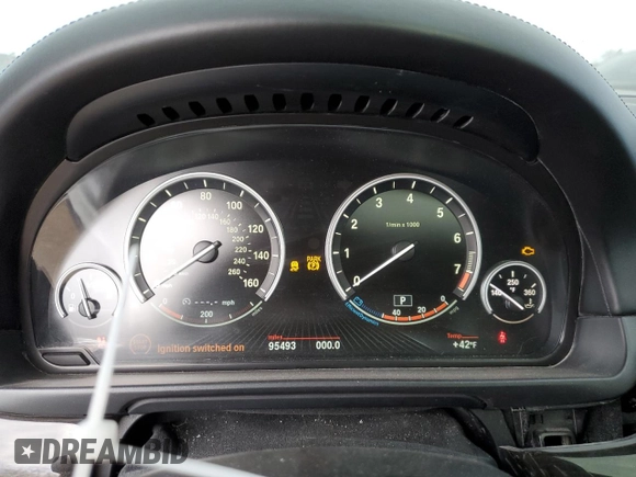 2016 BMW 5 Series 550i xDrive with VIN WBAKP9C52GG587512, listed as a Copart auction lot 87048184 with 95,493 mi miles and Clean title. Bid and sale history available at DreamBid. Image 9.