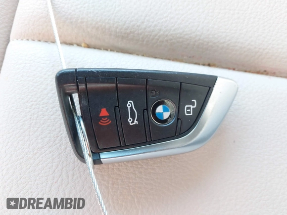2020 BMW 2 Series 228i xDrive with VIN WBA73AK08L7F88363, listed as a IAAI auction lot 41617102 with 40,469 mi miles. Bid and sale history available at carsss.com. Image 11.