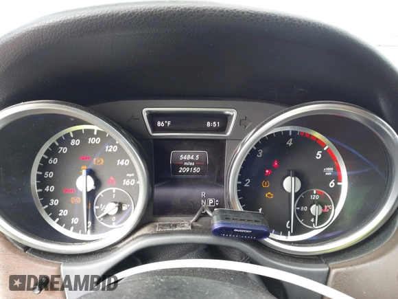2014 Mercedes-Benz M 350 with VIN 4JGDA2EBXEA276400, listed as a IAAI auction lot 42430364 with 209,150 mi miles and . Bid and sale history available at DreamBid. Image 7.