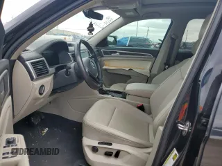 2019 Volkswagen Atlas SEL with VIN 1V2ER2CAXKC509184, listed as a Copart auction lot 58695325 with Not provided miles and Salvage title. Bid and sale history available at DreamBid. Image 7.