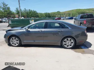 2016 Lincoln MKZ with VIN 3LN6L2J98GR611569, listed as a IAAI auction lot 42151123 with 84,184 mi miles and . Bid and sale history available at DreamBid. Image 14.