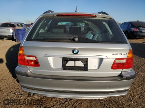 2004 BMW 3 Series 325xi with VIN WBAEP33454PF03604, listed as a Copart auction lot 76139264 with 0 mi miles and Salvage Title. Bid and sale history available at carsss.com. Image 6.