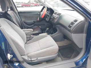 2004 Honda Civic LX with VIN 2HGES16514H602613, listed as a IAAI auction lot 39716121 with 215,401 mi miles and . Bid and sale history available at carsss.com. Image 5.