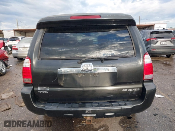 2006 Toyota 4Runner SR5 z VIN JTEZU14R968042179, wystawiony jako IAAI lot #42219773 z przebiegiem 242 217 mil mil oraz . Historia ofert i sprzedaży dostępna na DreamBid. Obrazek 17.