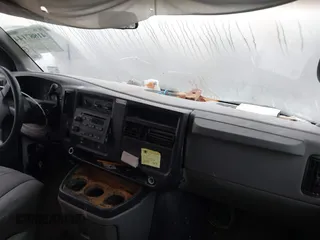 2007 Chevrolet Express Passenger с VIN 1GAHG39UX71162351, выставлен на аукционе IAAI как лот 41887144 с пробегом 353 473 миль миль и . История ставок и продаж доступна на DreamBid. Изображение 5.