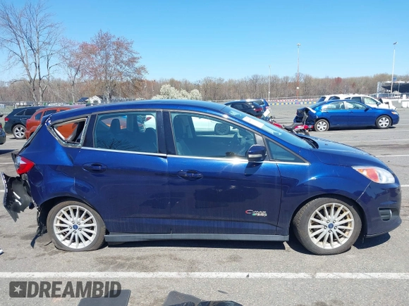 2016 Ford C-Max Energi SEL with VIN 1FADP5CU9GL102758, listed as a IAAI auction lot 41989630 with 103,410 mi miles. Bid and sale history available at carsss.com. Image 13.