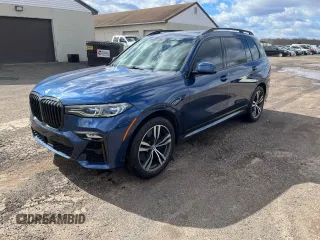2020 BMW X7 M50i z VIN 5UXCX6C08L9B15440, wystawiony jako Copart lot #48511485 z przebiegiem 82 788 mil mil oraz Czysty tytuł • Clean title. Historia ofert i sprzedaży dostępna na DreamBid. Obrazek 1.