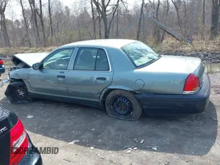 2005 Ford Crown Victoria Standard с VIN 2FAFP73W25X121741, выставлен на аукционе IAAI как лот 42059966 с пробегом 99 667 миль миль и . История ставок и продаж доступна на DreamBid. Изображение 14.