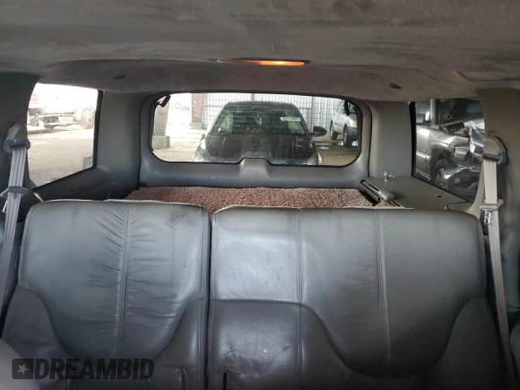 2000 GMC Jimmy SLE Convenience z VIN 1GKDT13W7Y2384460, wystawiony jako Copart lot #85545254 z przebiegiem 165 787 mil mil oraz Czysty tytuł • Clean title. Historia ofert i sprzedaży dostępna na DreamBid. Obrazek 10.
