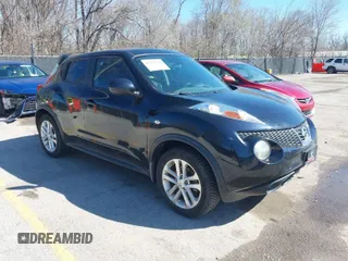 2013 Nissan Juke NISMO with VIN JN8AF5MV8DT205886, listed as a IAAI auction lot 41854784 with 173,627 mi miles. Bid and sale history available at carsss.com. Image 1.