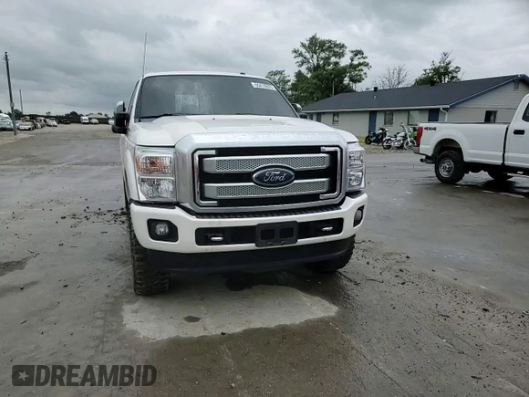 2014 Ford F-350 XLT with VIN 1FT8W3BT4EEA91035, listed as a Copart auction lot 55410825 with 325,977 mi miles and Salvage title. Bid and sale history available at DreamBid. Image 13.