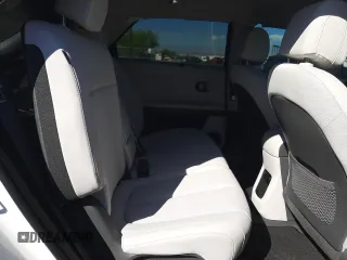 2025 Hyundai Ioniq 5 z VIN 7YAKR4DA8SY002231, wystawiony jako Copart lot #55471705 z przebiegiem 2 047 mil mil oraz Szkoda całkowita • Salvage title. Historia ofert i sprzedaży dostępna na DreamBid. Obrazek 10.