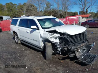 2020 Chevrolet Suburban LT with VIN 1GNSKHKC6LR251394, listed as a IAAI auction lot 41312821 with 150,647 mi miles. Bid and sale history available at carsss.com. Image 1.