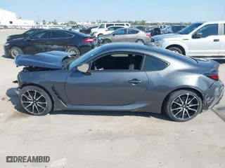 2023 Toyota GR86 with VIN JF1ZNBB11P9765420, listed as a IAAI auction lot 40588704 with 1 mi miles. Bid and sale history available at carsss.com. Image 13.