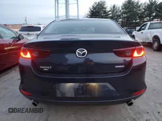 2021 Mazda 3 Select with VIN 3MZBPBBMXMM204787, listed as a Copart auction lot 82631024 with 19,031 mi miles and Salvage Title. Bid and sale history available at carsss.com. Image 6.