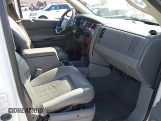 2005 Dodge Durango Limited with VIN 1D4HB58D45F591961, listed as a IAAI auction lot 41950364 with 149,497 mi miles and . Bid and sale history available at DreamBid. Image 5.
