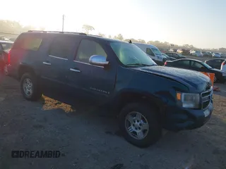 2007 Chevrolet Suburban LT with VIN 3GNFC16077G230369, listed as a IAAI auction lot 41476661 with 229,676 mi miles and . Bid and sale history available at DreamBid. Image 1.