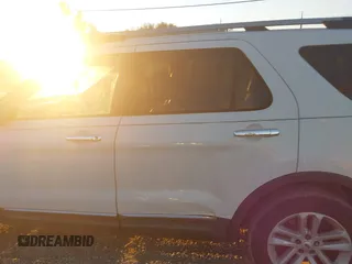 2012 Ford Explorer XLT with VIN 1FMHK7D81CGA15068, listed as a IAAI auction lot 40654766 with 221,578 mi miles and . Bid and sale history available at DreamBid. Image 14.
