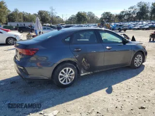 2021 Kia Forte FE z VIN 3KPF24AD3ME312405, wystawiony jako Copart lot #41834915 z przebiegiem Nie podano mil oraz Nie do naprawy • Non repairable. Historia ofert i sprzedaży dostępna na DreamBid. Obrazek 3.
