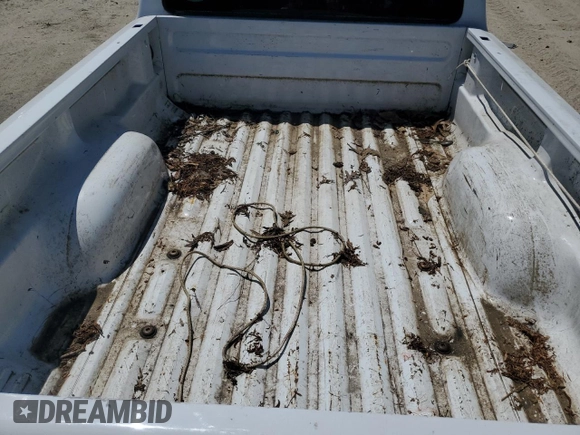 2009 Ford Ranger XL with VIN 1FTYR14D19PA32357, listed as a Copart auction lot 56924875 with 222,229 mi miles and Salvage title. Bid and sale history available at DreamBid. Image 10.