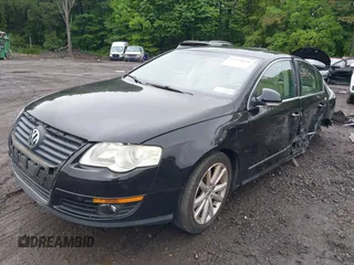2010 Volkswagen Passat Komfort with VIN WVWJM7AN6AE154387, listed as a IAAI auction lot 42371628 with 145,054 mi miles and . Bid and sale history available at DreamBid. Image 2.