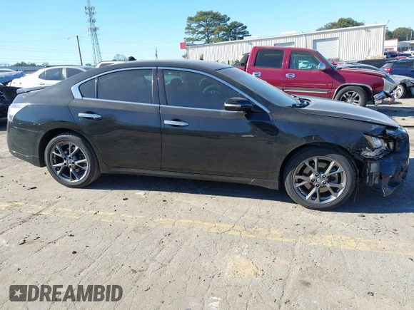2014 Nissan Maxima SV z VIN 1N4AA5AP0EC479039, wystawiony jako IAAI lot #41346084 z przebiegiem 235 823 mil mil oraz . Historia ofert i sprzedaży dostępna na DreamBid. Obrazek 13.