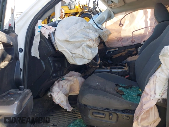 2022 Toyota Tacoma SR with VIN 3TMCZ5AN3NM456220, listed as a IAAI auction lot 41286882 with Not provided miles and . Bid and sale history available at DreamBid. Image 5.