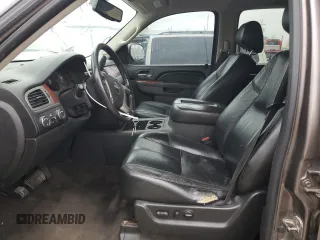 2012 GMC Yukon XL SLT with VIN 1GKS2KE75CR105108, listed as a Copart auction lot 45021015 with 241,894 mi miles and Clean Title. Bid and sale history available at carsss.com. Image 7.