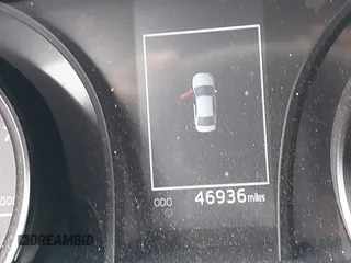 2022 Toyota Camry SE z VIN 4T1G11AK4NU675377, wystawiony jako IAAI lot #42057960 z przebiegiem 46 936 mil mil oraz . Historia ofert i sprzedaży dostępna na DreamBid. Obrazek 16.