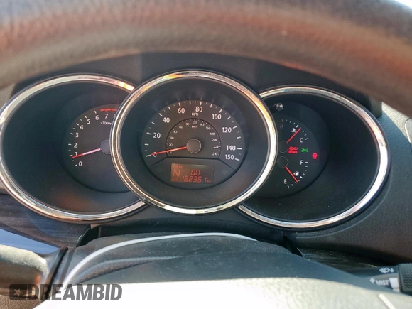 2013 Kia Sorento LX with VIN 5XYKT3A6XDG385538, listed as a Copart auction lot 45999785 with 162,361 mi miles and Salvage Title. Bid and sale history available at carsss.com. Image 9.