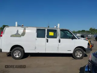 2007 Chevrolet Express Cargo with VIN 1GCGG29V871216560, listed as a IAAI auction lot 42362502 with 176,114 mi miles and . Bid and sale history available at DreamBid. Image 14.