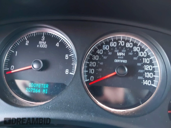 2010 Chevrolet Tahoe LS с VIN 1GNMCAE01AR132728, выставлен на аукционе IAAI как лот 42294787 с пробегом 207 564 миль миль и . История ставок и продаж доступна на DreamBid. Изображение 7.