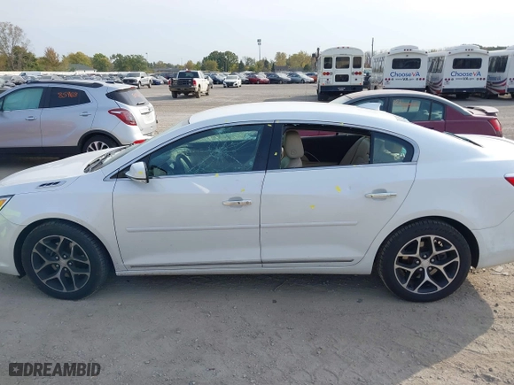 2016 Buick LaCrosse Sport Touring with VIN 1G4G45G37GF281927, listed as a IAAI auction lot 40585842 with 116,409 mi miles. Bid and sale history available at carsss.com. Image 14.