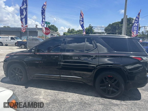 2020 Chevrolet Traverse Premier with VIN 1GNERKKW2LJ102589, listed as a IAAI auction lot 42476683 with 53,465 mi miles and . Bid and sale history available at DreamBid. Image 15.