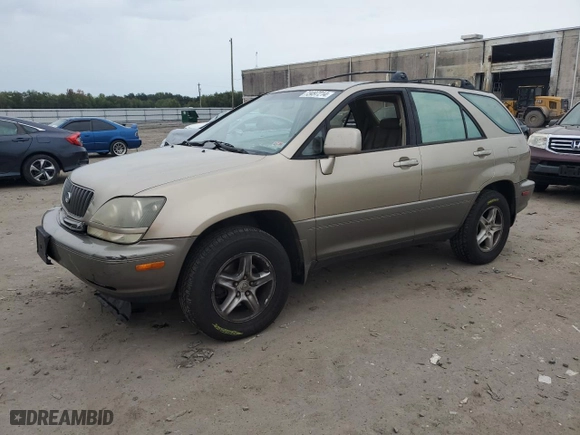 1999 Lexus RX 300 Luxury SUV with VIN JT6HF10U7X0007085, listed as a Copart auction lot 73497214 with 305,185 mi miles and Salvage Title. Bid and sale history available at carsss.com. Image 1.