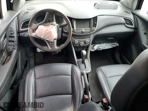 2021 Chevrolet Trax LT with VIN KL7CJPSB3MB308806, listed as a Copart auction lot 55816425 with 83,636 mi miles and Clean title. Bid and sale history available at DreamBid. Image 8.