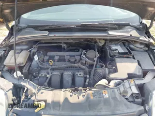 2014 Ford Focus SE with VIN 1FADP3F24EL320991, listed as a IAAI auction lot 41932638 with 133,163 mi miles. Bid and sale history available at carsss.com. Image 10.