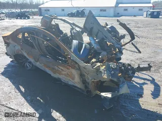 2013 Hyundai Azera with VIN KMHFH4JG7DA320336, listed as a IAAI auction lot 41730961 with 0 mi miles. Bid and sale history available at carsss.com. Image 1.