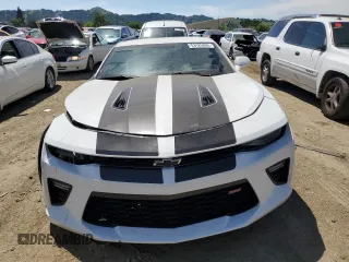 2018 Chevrolet Camaro 2SS z VIN 1G1FH1R74J0104011, wystawiony jako Copart lot #53425805 z przebiegiem 35 807 mil mil oraz Szkoda całkowita • Salvage title. Historia ofert i sprzedaży dostępna na DreamBid. Obrazek 5.
