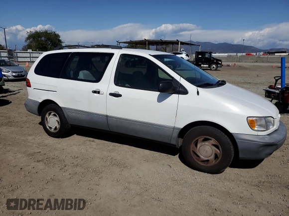 2000 Toyota Sienna LE with VIN 4T3ZF13C2YU254124, listed as a Copart auction lot 52034205 with 178,072 mi miles and Clean Title. Bid and sale history available at carsss.com. Image 4.