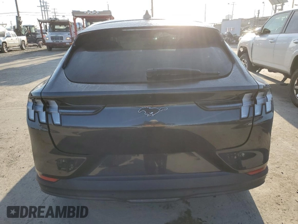 2021 Ford Mustang Mach-E Select z VIN 3FMTK1RM3MMA65264, wystawiony jako Copart lot #49924495 z przebiegiem 52 213 mil mil oraz Szkody całkowita. Historia ofert i sprzedaży dostępna na DreamBid. Obrazek 6.
