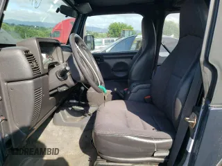 2002 Jeep Wrangler Sport с VIN 1J4FA49S02P734712, выставлен на аукционе Copart как лот 63310225 с пробегом 178 367 миль миль и Чистый • Clean title. История ставок и продаж доступна на DreamBid. Изображение 7.