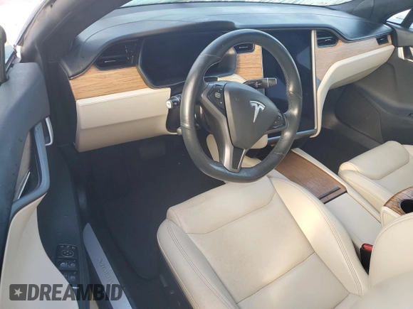2021 Tesla Model S Long Range Plus z VIN 5YJSA1E23MF425368, wystawiony jako Copart lot #73956634 z przebiegiem Nie podano mil oraz Nie do naprawy • Non repairable. Historia ofert i sprzedaży dostępna na DreamBid. Obrazek 8.