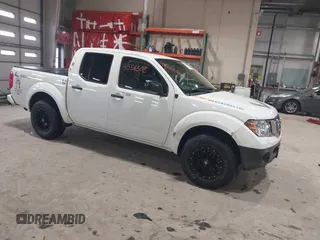 2019 Nissan Frontier Desert Runner z VIN 1N6DD0ER7KN761429, wystawiony jako IAAI lot #41556505 z przebiegiem 95 057 mil mil oraz . Historia ofert i sprzedaży dostępna na DreamBid. Obrazek 1.