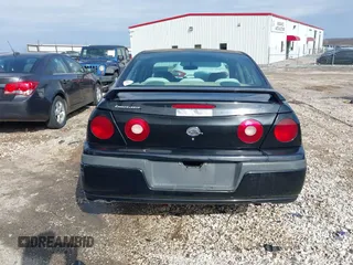 2004 Chevrolet Impala with VIN 2G1WF52E349136173, listed as a IAAI auction lot 41572743 with 163,280 mi miles. Bid and sale history available at carsss.com. Image 17.