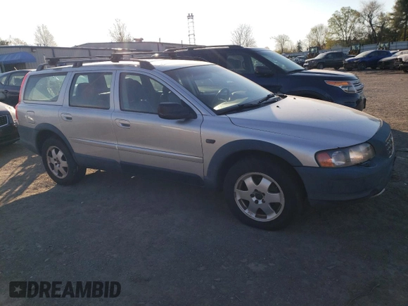 2001 Volvo V70 with VIN YV1SZ58D711042982, listed as a Copart auction lot 52968455 with 251,641 mi miles and Clean Title. Bid and sale history available at carsss.com. Image 4.