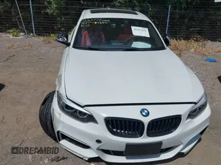 2018 BMW 2 Series M240i with VIN WBA2J5C55JVB27826, listed as a IAAI auction lot 40183646 with 46,436 mi miles. Bid and sale history available at carsss.com. Image 18.
