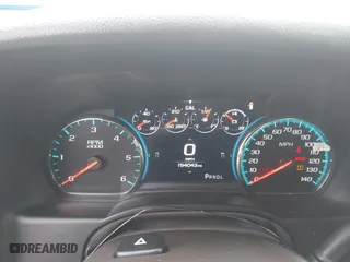 2018 Chevrolet Tahoe Premier with VIN 1GNSCCKC1JR305097, listed as a IAAI auction lot 41233962 with 154,043 mi miles. Bid and sale history available at carsss.com. Image 7.