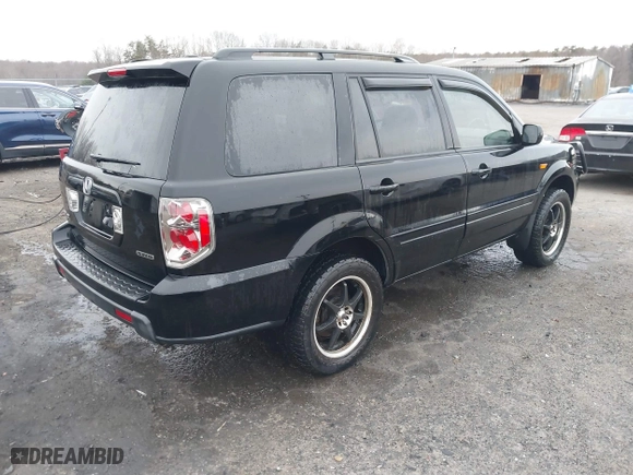 2008 Honda Pilot EX-L with VIN 5FNYF18768B035728, listed as a IAAI auction lot 41492820 with 118,420 mi miles. Bid and sale history available at carsss.com. Image 4.