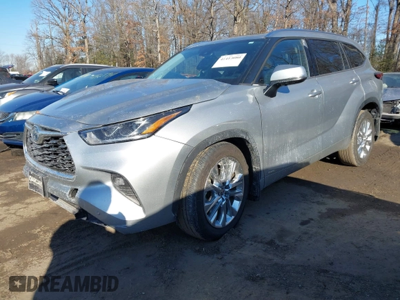 2023 Toyota Highlander Hybrid Limited with VIN 5TDXBRCH8PS122997, listed as a IAAI auction lot 41410080 with 29,647 mi miles and . Bid and sale history available at DreamBid. Image 17.